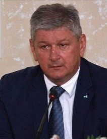 Slika ima prazan alternativni atribut; njen naziv fajla je 4draganb.jpg